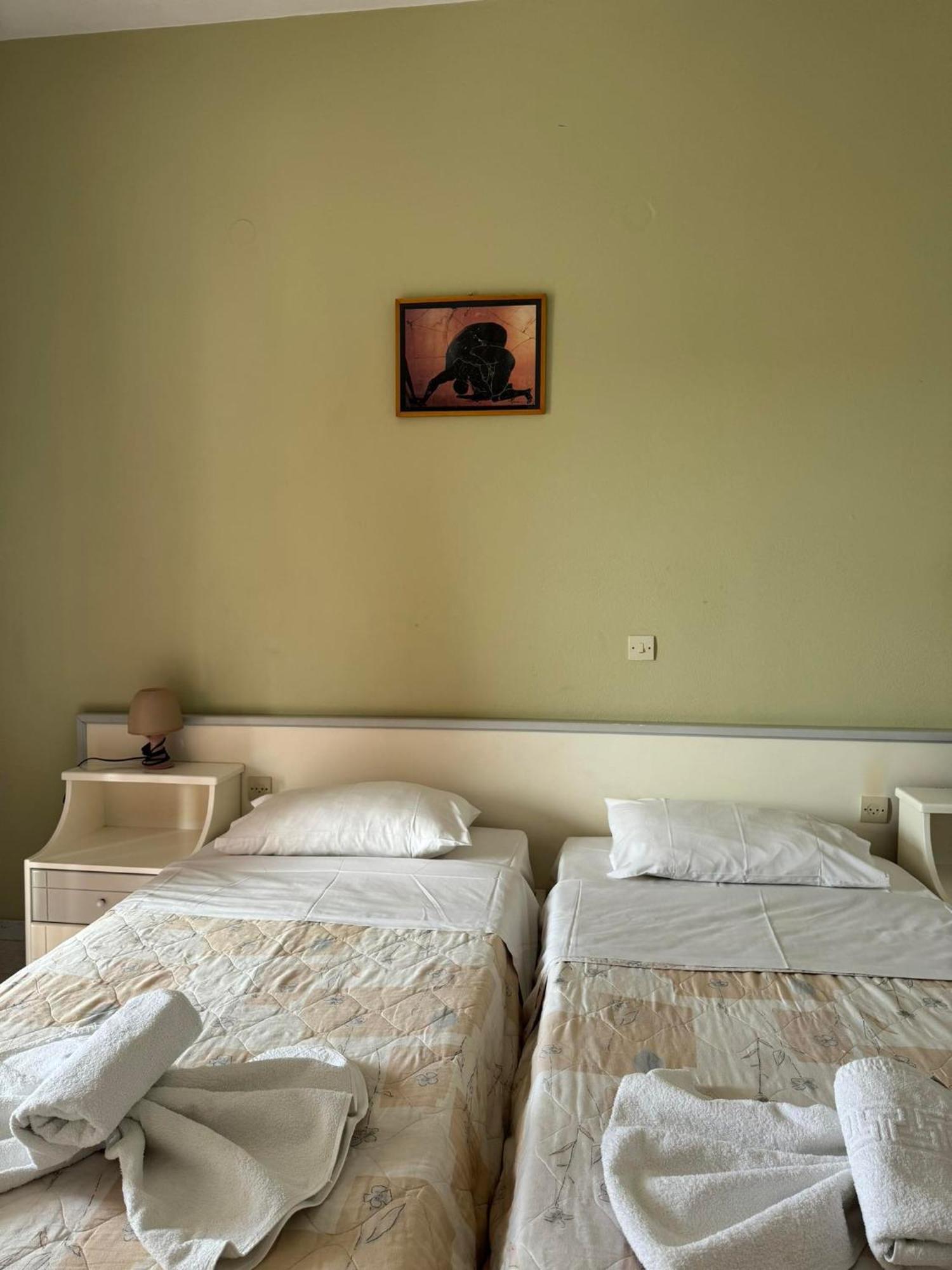 Villa Sofia Acharavi  Exteriör bild