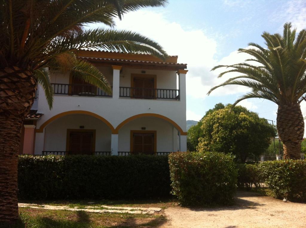 Villa Sofia Acharavi  Exteriör bild